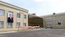 img_13926_slide2.jpg