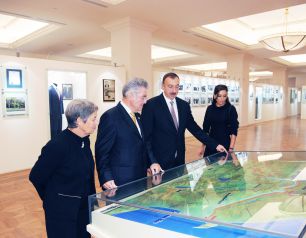 01_AVSTRIYA PREZIDENTI-SAFAR-HEYDAR ALIYEV FOND-TANISHLIQ.jpg