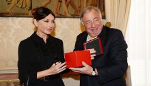 04_AZARBAYCAN--BIRINCI-XANIM-SENAT-GORUSH.jpg
