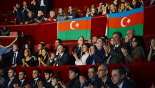 07_FRANSA-PARIS-GULASH-AZERBAYCAN-BIRINCI-XANIM.jpg