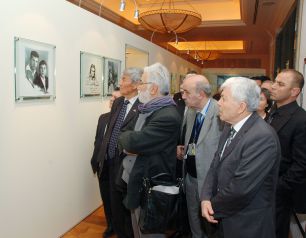 SARHADSIZ SOZ-FORUM ISHTIRAKCHILARI-HEYDAR ALIYEV FONDU TANISHLIQ (2).JPG